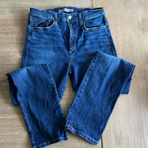 3 pairs of Joes Jeans. All size 28. Dark, Medium and light color. - Picture 6 of 9